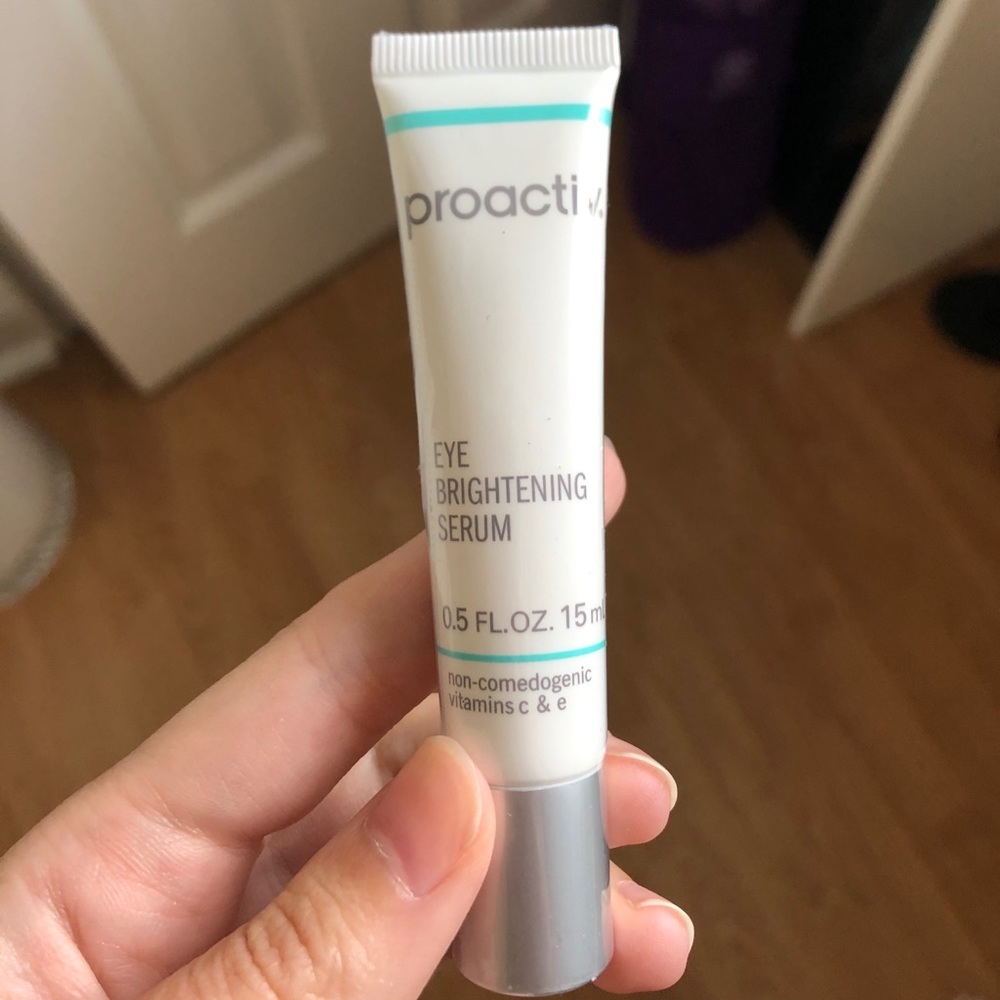 !NWT! Proactiv Eye Brightening Serum